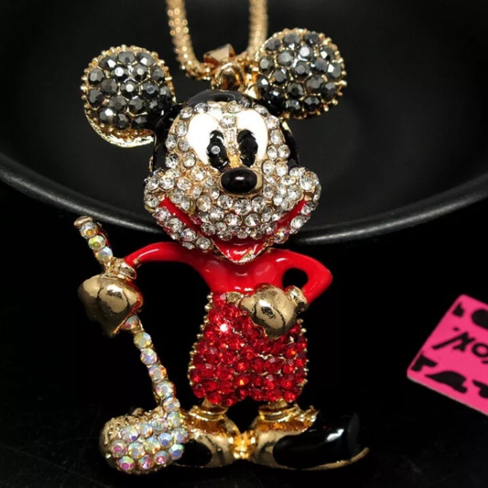 NWT MICKEY MOUSE NECKLACE